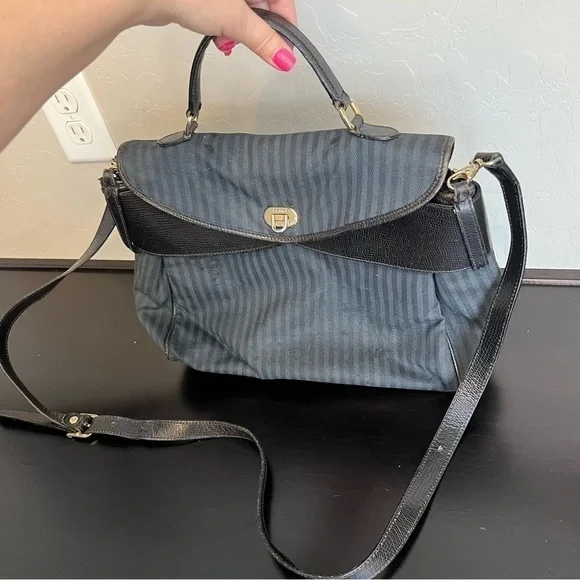 FENDI Vintage leather and coated canvas bag, striped, black 14”x10”, authentic - Picture 4 of 17